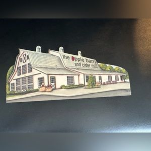 The Apple Barn and Cider Mill Decorative House